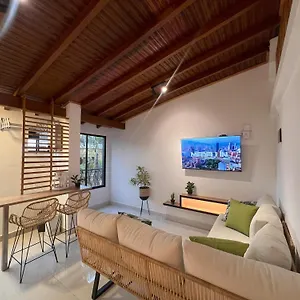 select-1.colombiamedellinhotels.com/